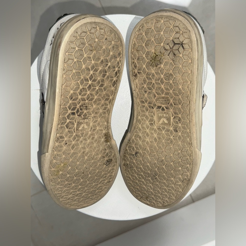 Veja Recife Logo Sneaker Women’s/Size 7 - Picture 8 of 9